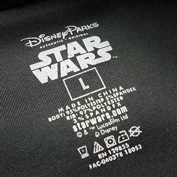 **SOLD** Star Wars Jacket - Picture 3 of 5